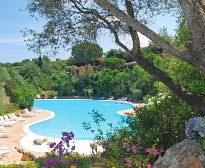 Užburianti Sardinija ir poilsis 3* RESIDENCE IL MIRTO viešbutyje!
