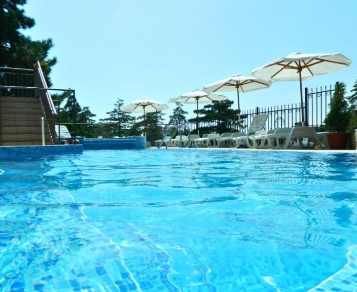 Atostogaukite Bulgarijoje, 3* PRIVILEG HOTEL viešbutyje, šalia Saulėtojo kranto!