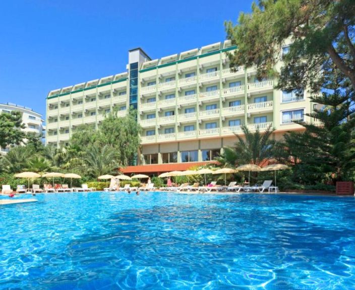 Saulės lepinamas poilsis Turkijos Rivjeroje, 4* INCEKUM WEST HOTEL viešbutyje!