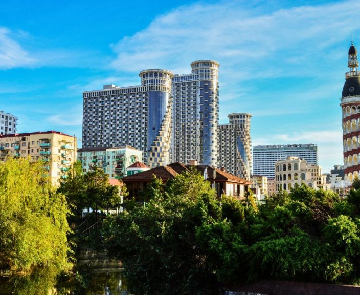 Atostogos 3* išskirtinio interjero viešbutyje ROCK HOTEL FIRST LINE viešbutyje, Sakartvele!