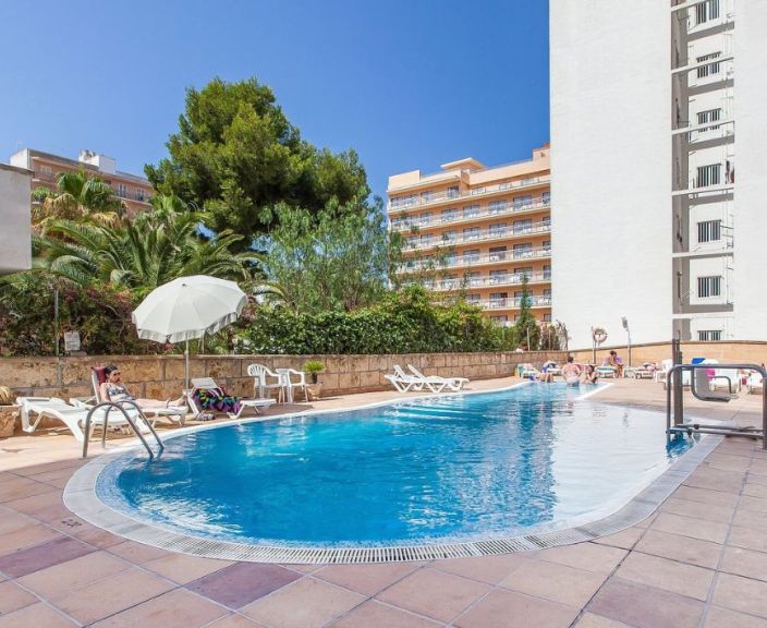 Romantiškas poilsis suaugusiems Maljorkoje, 3* BLUESEA ARENAL TOWER viešbutyje!