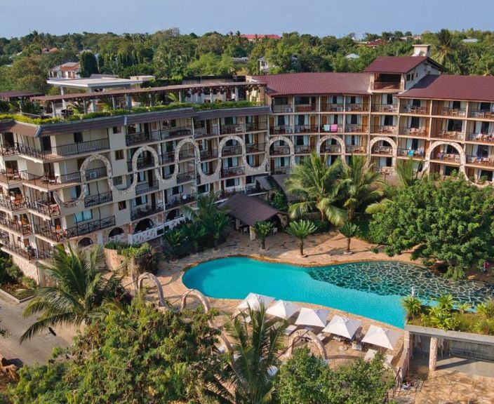 Atostogos egzotikoje alsuojančiame Zanzibare, 4* PALUMBO WAVES RESORT viešbutyje!