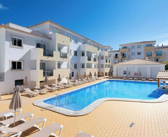 Patirkite autentišką Portugaliją ir ilsėkitės 3* PALMEIRAS DE SANTA EULALIA apartamentuose!
