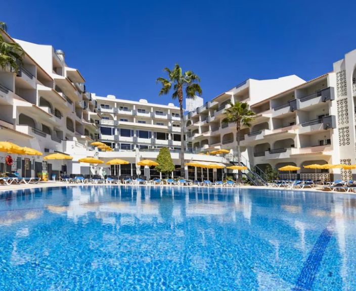 Saulės kupinas poilsis Portugalijoje, 4* LUNA MIRAMAR CLUB viešbutyje!