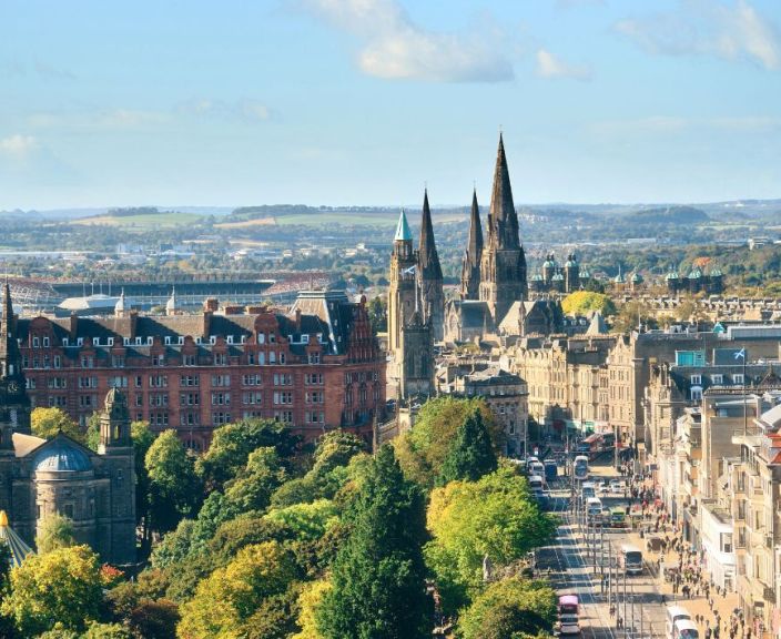 Išskirtinis poilsis Viktorijos laikų 3* AYNETREE GUEST HOUSE, Edinburge!