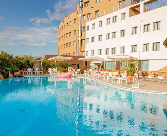 Jaukus poilsis Sardinijoje, 4* MERCURE OLBIA viešbutyje!
