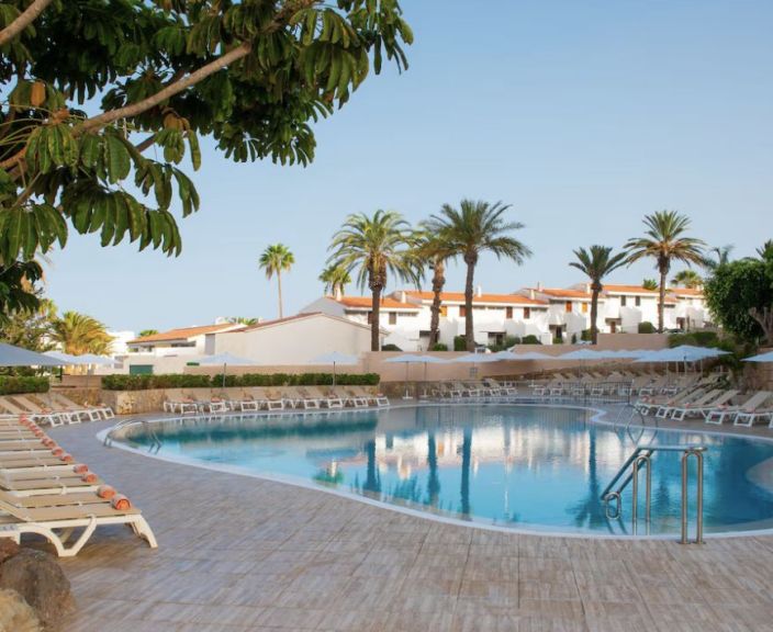 Poilsis tik suaugusiems skirtame 4* IBEROSTAR OLE TROPICAL TENERIFE viešbutyje, Tenerifėje!
