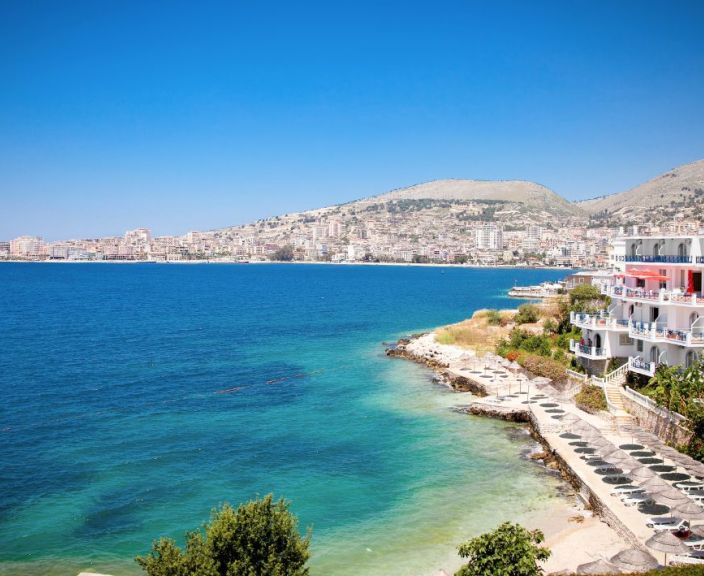 Saulės kupinos atostogos Albanijoje, 3* HOTEL VILA MISIRI viešbutyje!