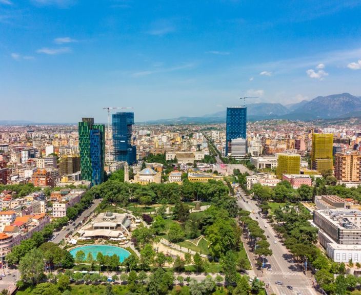 Atostogos Albanijos sostinėje Tiranoje, 2* MOSAIC HOME viešbutyje!