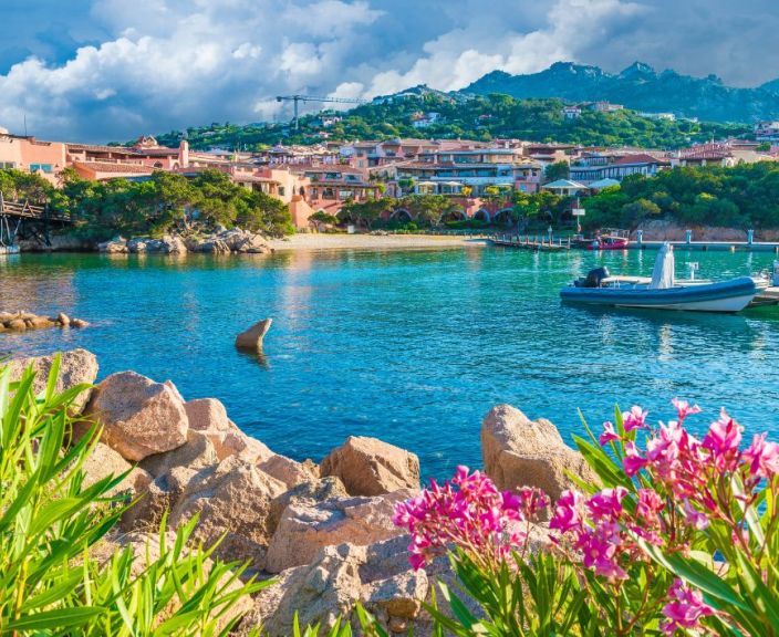 Saulės kupinos atostogos Sardinijoje, 4* OLBIA CITY HOTEL viešbutyje!