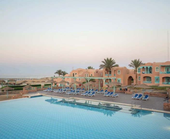 Saulėtas poilsis Egipte, 5* RADISSON BLU EL QUSEIR viešbutyje!