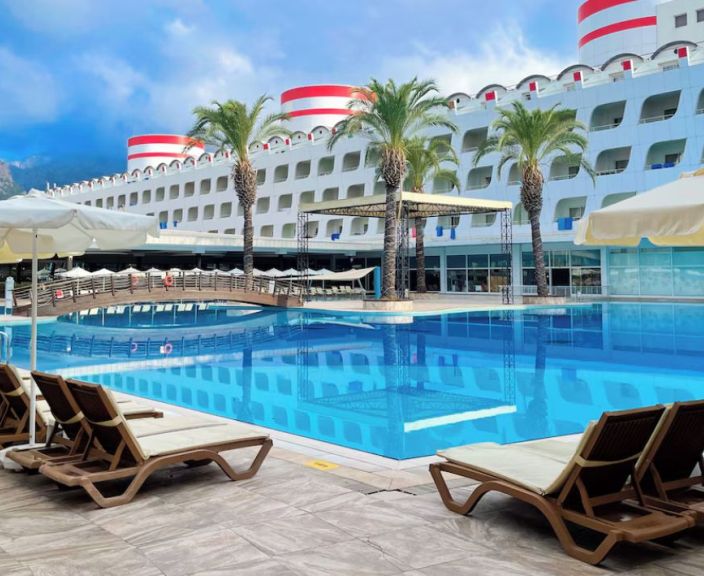 Išskirtinis ir nepamirštamas poilsis Turkijoje, 5* TRANSATLANTIK HOTEL & SPA viešbutyje!