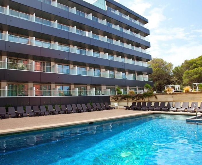 Nerūpestingas poilsis Maljorkoje, 4* IPANEMA BEACH viešbutyje!