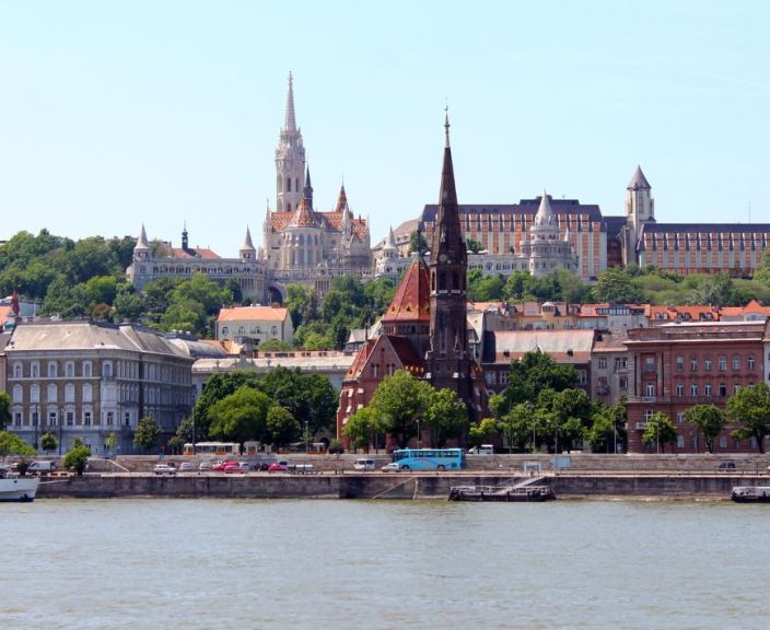 Pažintis su žaviuoju Budapeštu ir viešnagė 4* ESTILO FASHION HOTEL viebutyje!