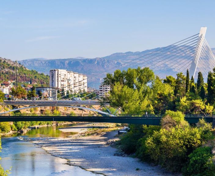 Susipažinkite su Podgorica ir ilsėkitės 4* ALEXANDAR LUX viešbutyje!