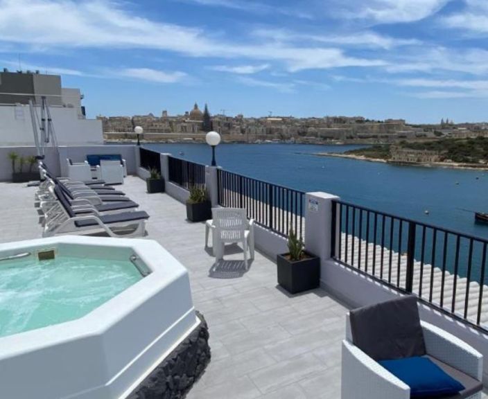 Saulėtas poilsis Maltoje, 3* SLIEMA MARINA HOTEL viešbutyje!