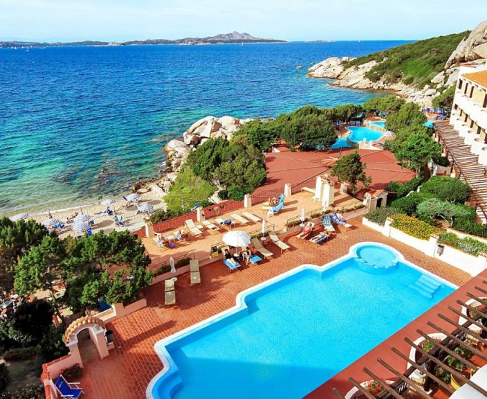 Atostogaukite Sardinijos salos šiaurėje, 4* GRAND HOTEL SMERALDO BEACH viešbutyje!