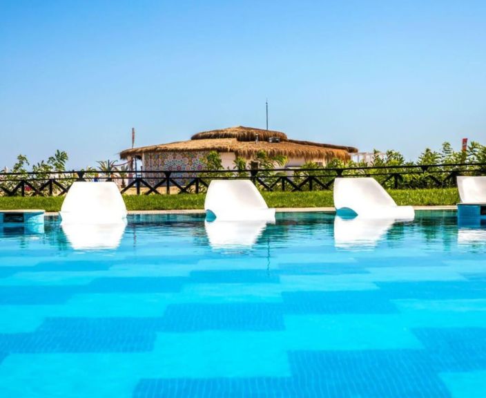 Jaukios atostogos Korfu saloje, 2* OASIS BEACH CLUB viešbutyje!