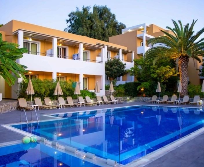 Mėgaukitės saule ir jūra Kretoje, 3* XIDAS GARDEN CHARM HOTEL viešbutyje!