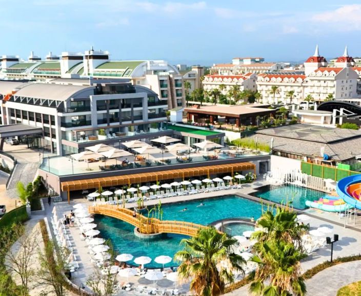 Lepinkitės turkišku svetingumu ir kaitria saule Beleke, 5* LUNA VISTA HOTEL viešbutyje!