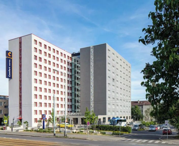 Aplankykite žaviąją Prahą ir ilsėkitės 4* COMFORT HOTEL PRAGUE CITY EAST viešbutyje!