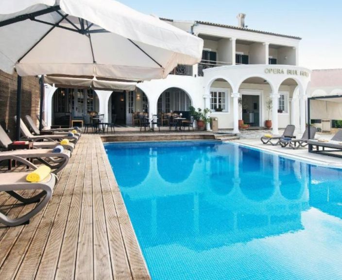 Mėgaukitės saulės voniomis Korfu saloje, 4* OPERA BLUE viešbutyje!