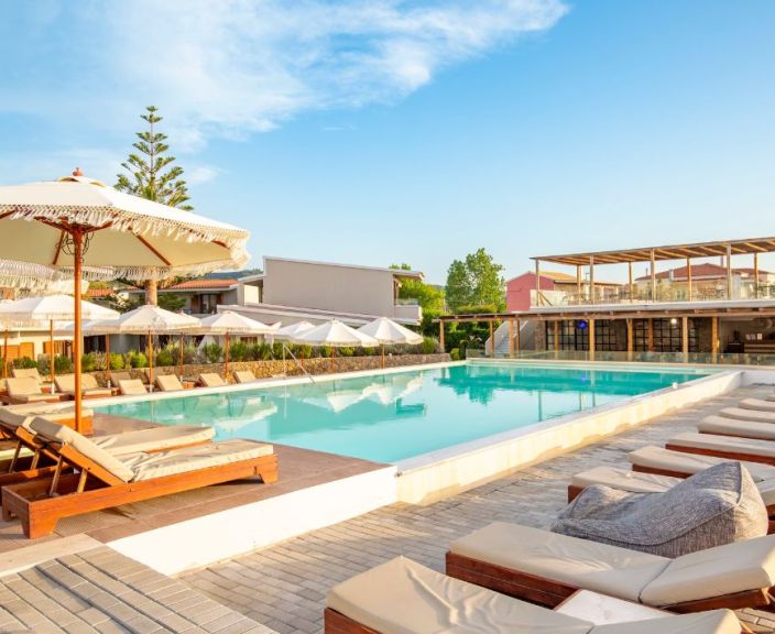 Atostogaukite Korfu saloje, ant jūros kranto esančiame 4* WYNDHAM CORFU ACHARAVI (ex. ACHARAVI MARE) viešbutyje!
