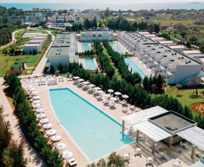 Saulės vonios ir krištolinė jūra Korfu saloje, 5* SANDY VILLAS RESORT!
