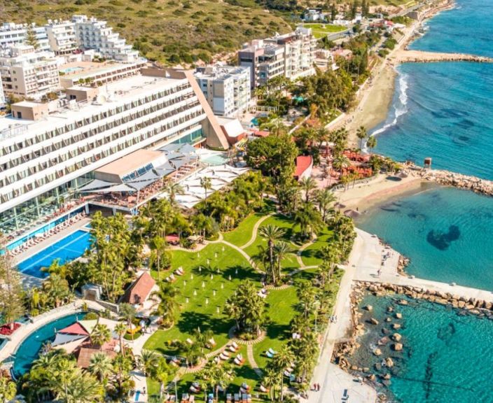 Saulės ir jūros kupinos atostogos Kipre, 5* AMATHUS BEACH HOTEL viešbutyje!