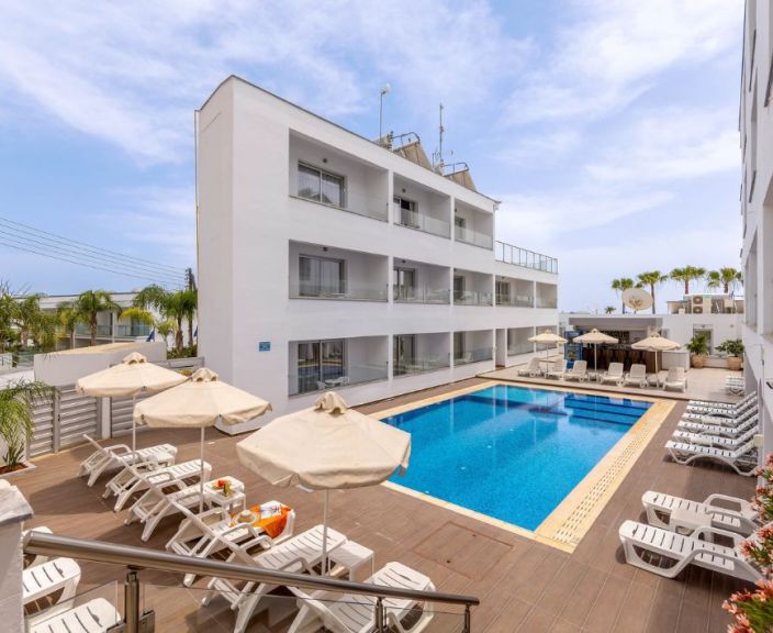 Atostogaukite šiltajame Kipre, 3* MILEA HOTEL viešbutyje!