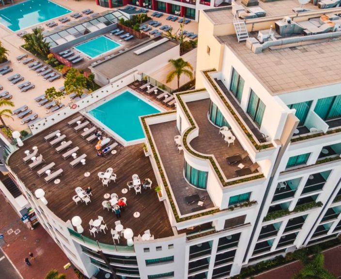 Žaliuojanti Madeira ir poilsis 4* VILA BALEIRA FUNCHAL viešbutyje!