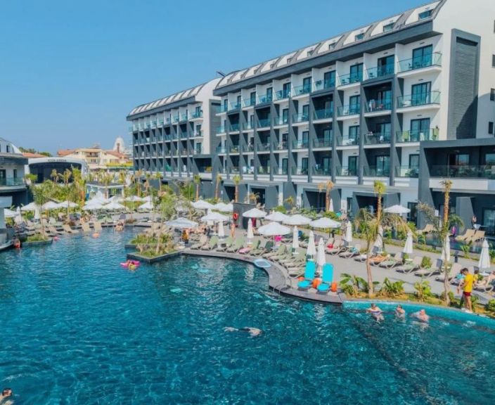 Mėgaukitės kaitria saule Turkijoje, naujos statybos 5* ROYAL ATLANTIS ICON viešbutyje!
