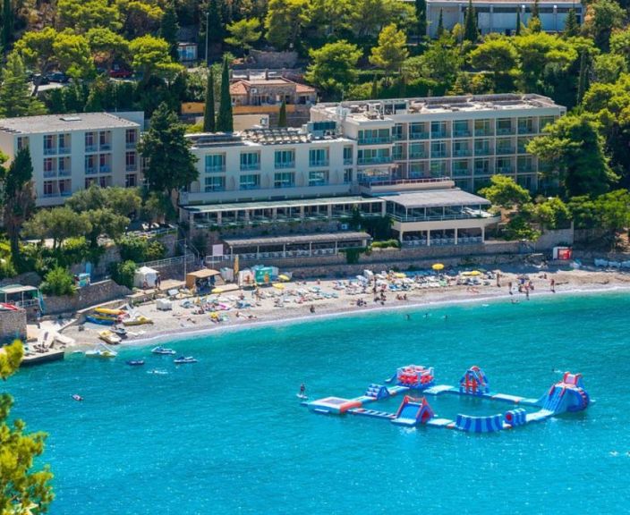 Žavingasis Dubrovnikas ir poilsis jaukiame 3* VIS HOTEL viešbutyje!