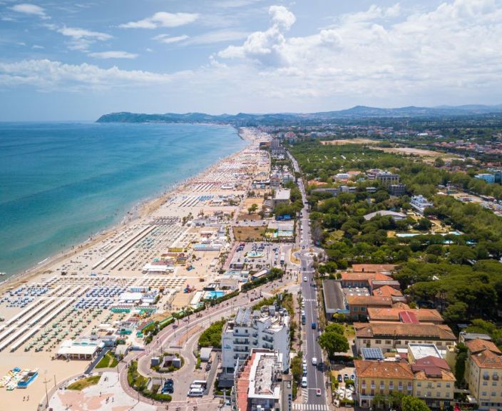 Atraskite tikras itališkas atostogas 3* PRINCIPE DI PIEMONTE viešbutyje!