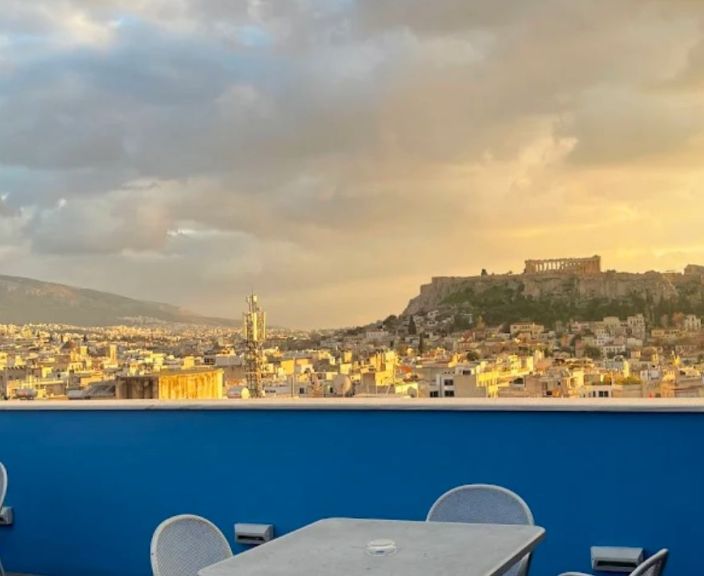 Pažinkite Atėnus ir ilsėkitės miesto centre – viešbytyje 3* ATHENS CENTER SQUARE HOTEL!