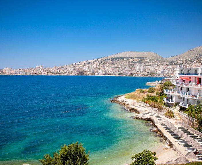 Nesibaigiančios saulės vonios Albanijoje, 3* BLISS HOTEL viešbutyje!