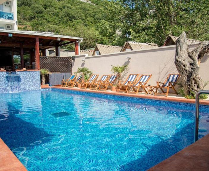 Nepamirštamos atostogos užburiančioje Juodalnijoje, 3* DEPADANCE VESNA viešbutyje!