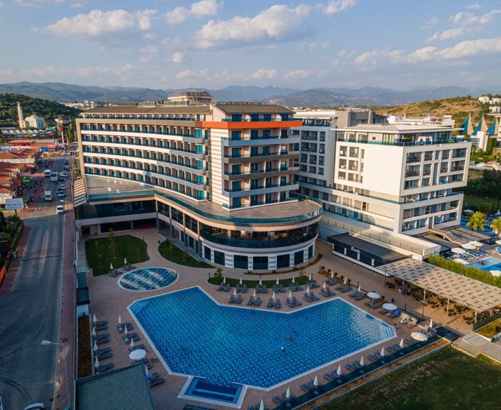 Atostogaukite Turkijoje, ant jūros kranto įsikūrusiame 5* LONICERA PREMIUM HOTEL viešbutyje!