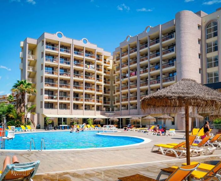 Mėgaukitės atostogomis saulėtoje Ispanijoje, 3* OHTELS BELVEDERE viešbutyje!