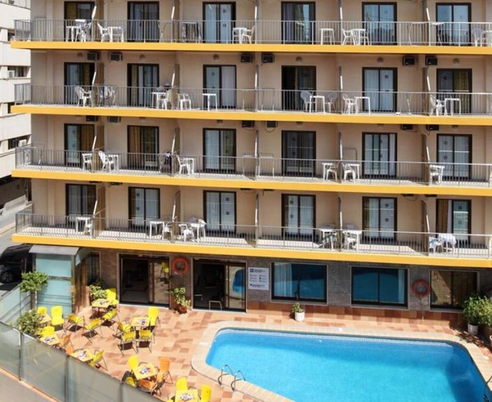 Atraskite ispanišką poilsį prie jūros, 3* HOTEL BRASIL viešbutyje Benidorme!