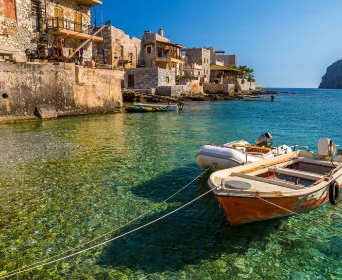 Pažinkite Graikijos kultūrą ir ilsėkitės, 3* AIROTEL PATRAS SMART viešbutyje!