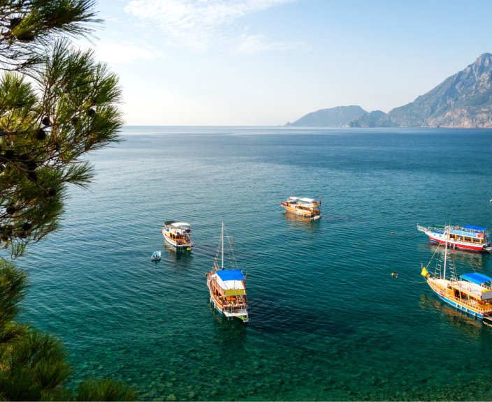 Pramogų pilnos atostogos Kemere, 4* LIMS BONA DEA BEACH viešbutyje!