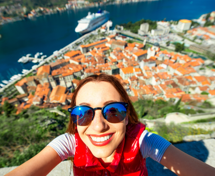 Poilsis Juodkalnijoje 4* apartamentuose VILA V LUX!