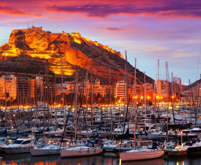 Poilsis Alikantės miesto centre įsikūrusiame 4* viešbutyje