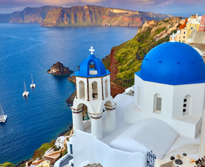 Žavusis Santorinas romantiškam poilsiui dviese