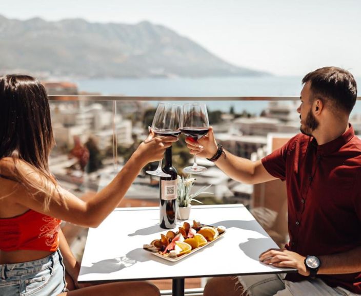 Atostogos stilingame Juodkalnijos viešbutyje 4* LUSSO MARE BY AYCON