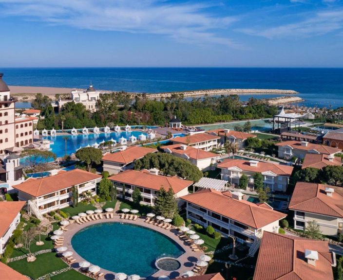 Saulėtas poilsis Turkijoje, 5* viešbutyje TITANIC MARDAN PALACE!