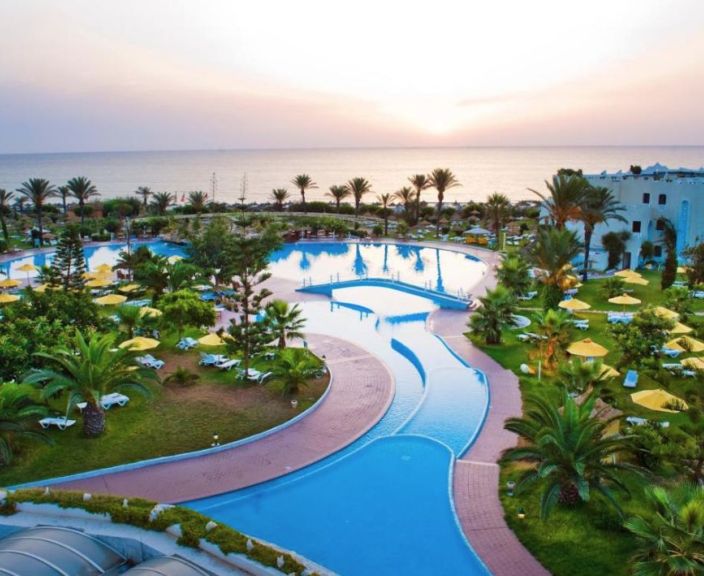 Poilsis visai šeimai 4* viešbutyje MAHDIA BEACH & AQUA PARK!