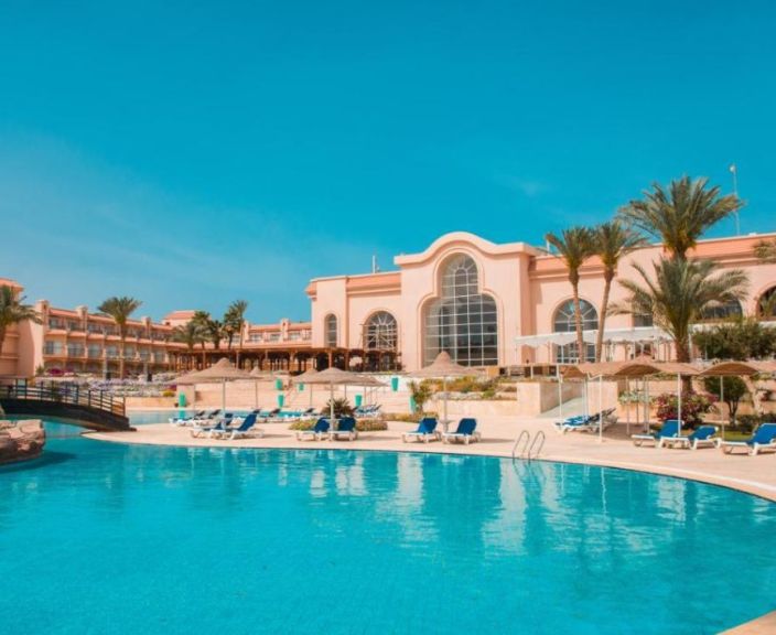 Poilsis Hurgadoje, 5* viešbutyje PYRAMISA BEACH RESORT SAHL HASHEESH!