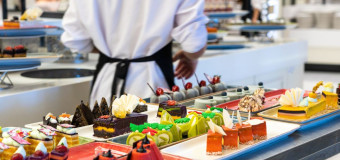 Kas įeina į „viskas įskaičiuota“ maitinimą Turkijoje? ✈️🌊🍽️